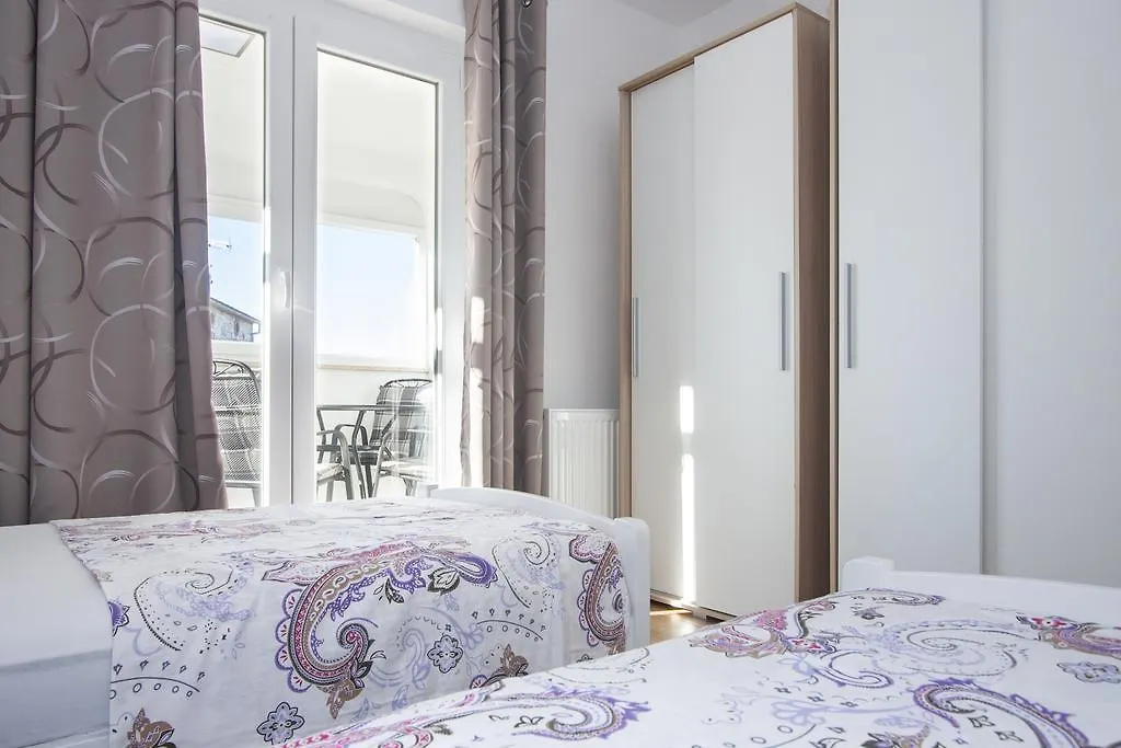 Apartments Jelena Nova Vas  0*, Nova Vas (Porec) Croatia