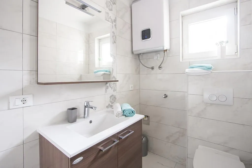 Apartments Jelena Nova Vas  Nova Vas (Porec)